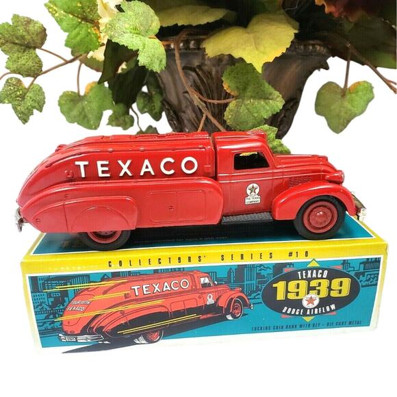 1939 Dodge Airflow Texaco Red Tanker Die Cast Coin Bank Collector Series 10 - Picture 1 of 7
